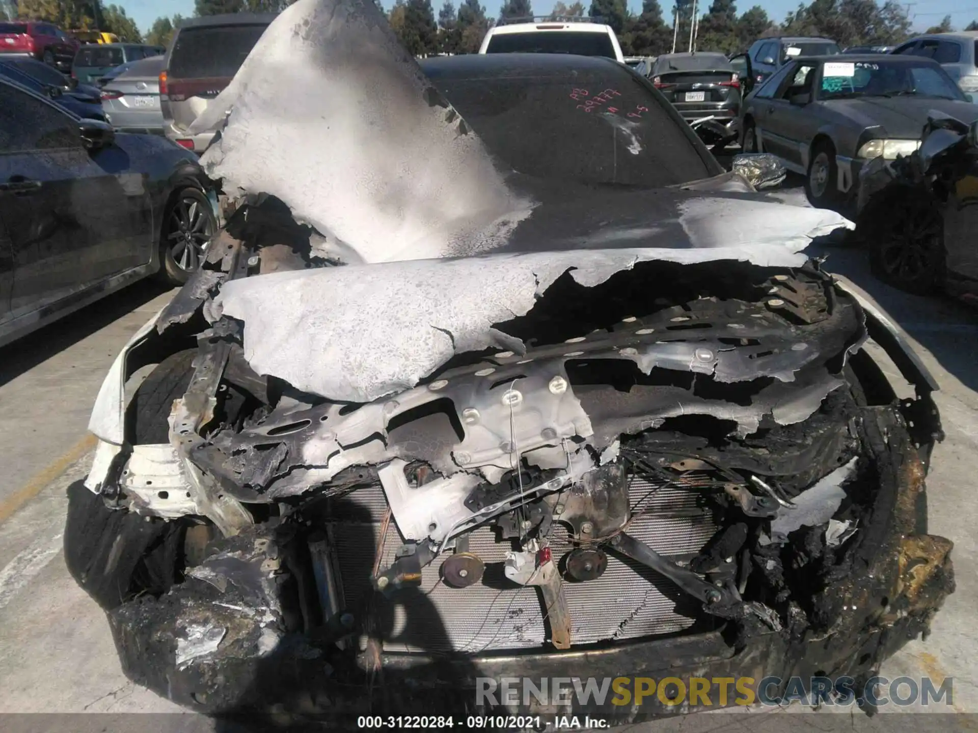 10 Photograph of a damaged car JTDAAAAA0MA001339 TOYOTA MIRAI 2021