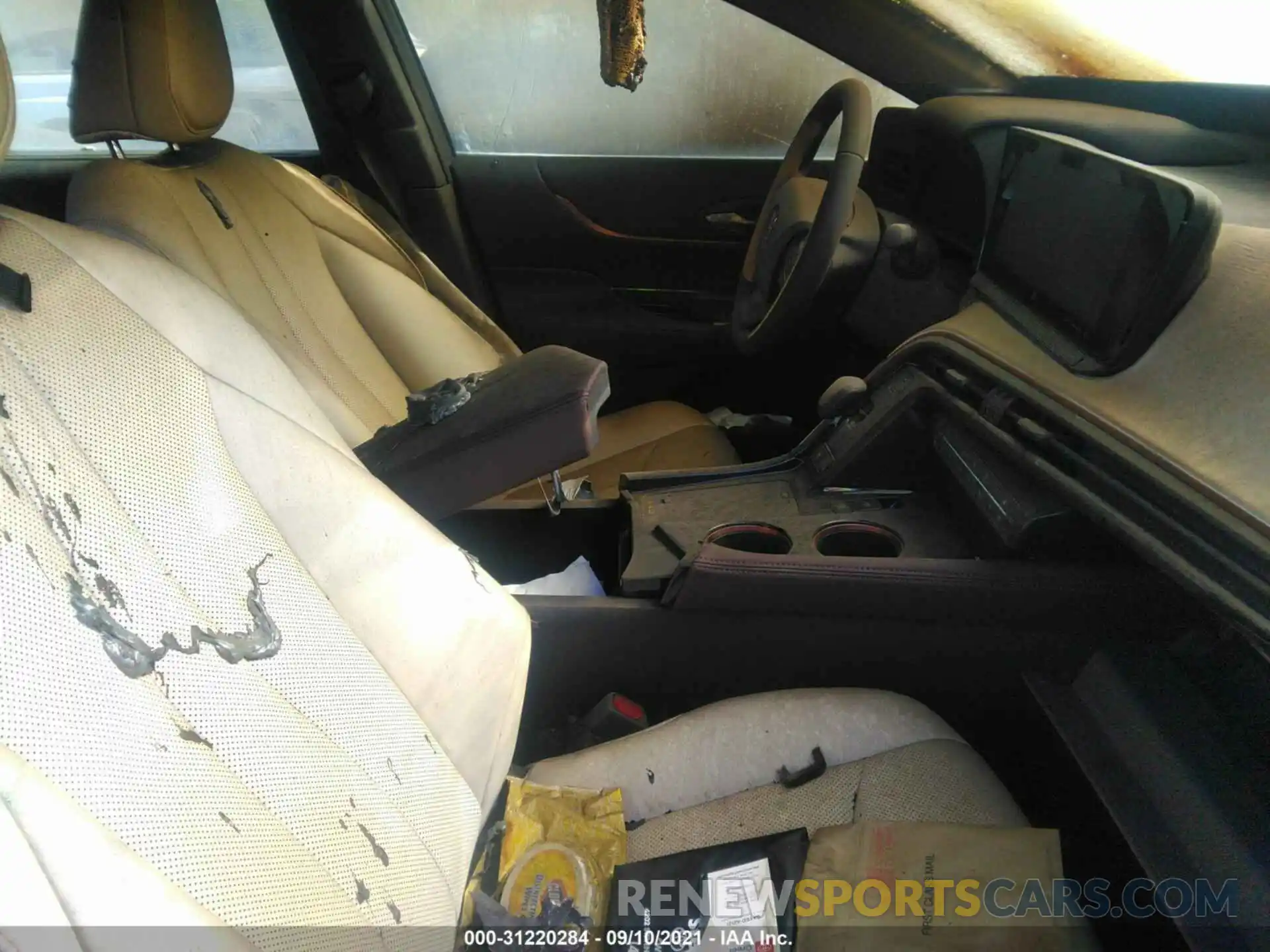 5 Photograph of a damaged car JTDAAAAA0MA001339 TOYOTA MIRAI 2021