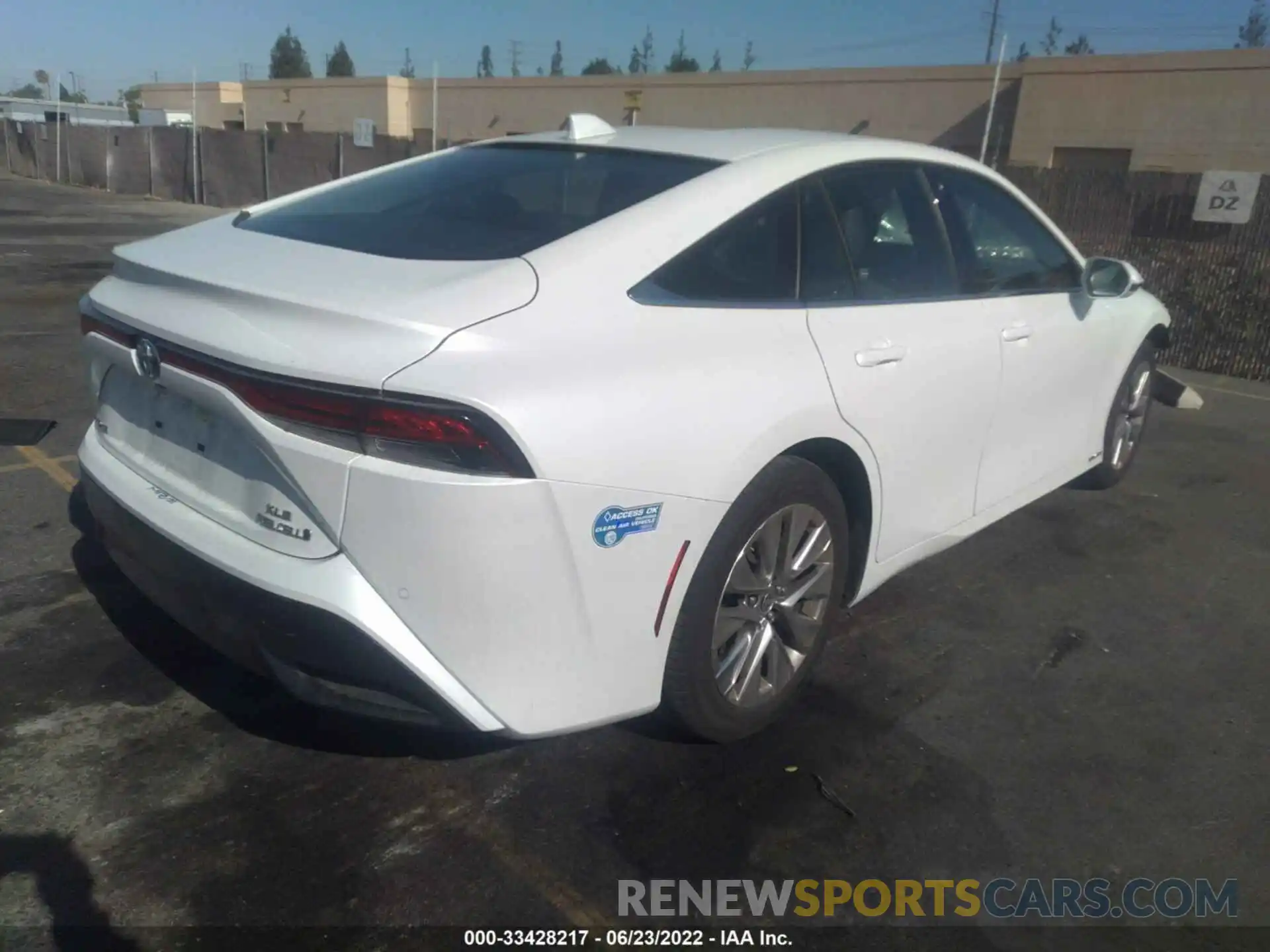 4 Photograph of a damaged car JTDAAAAA1MA002080 TOYOTA MIRAI 2021