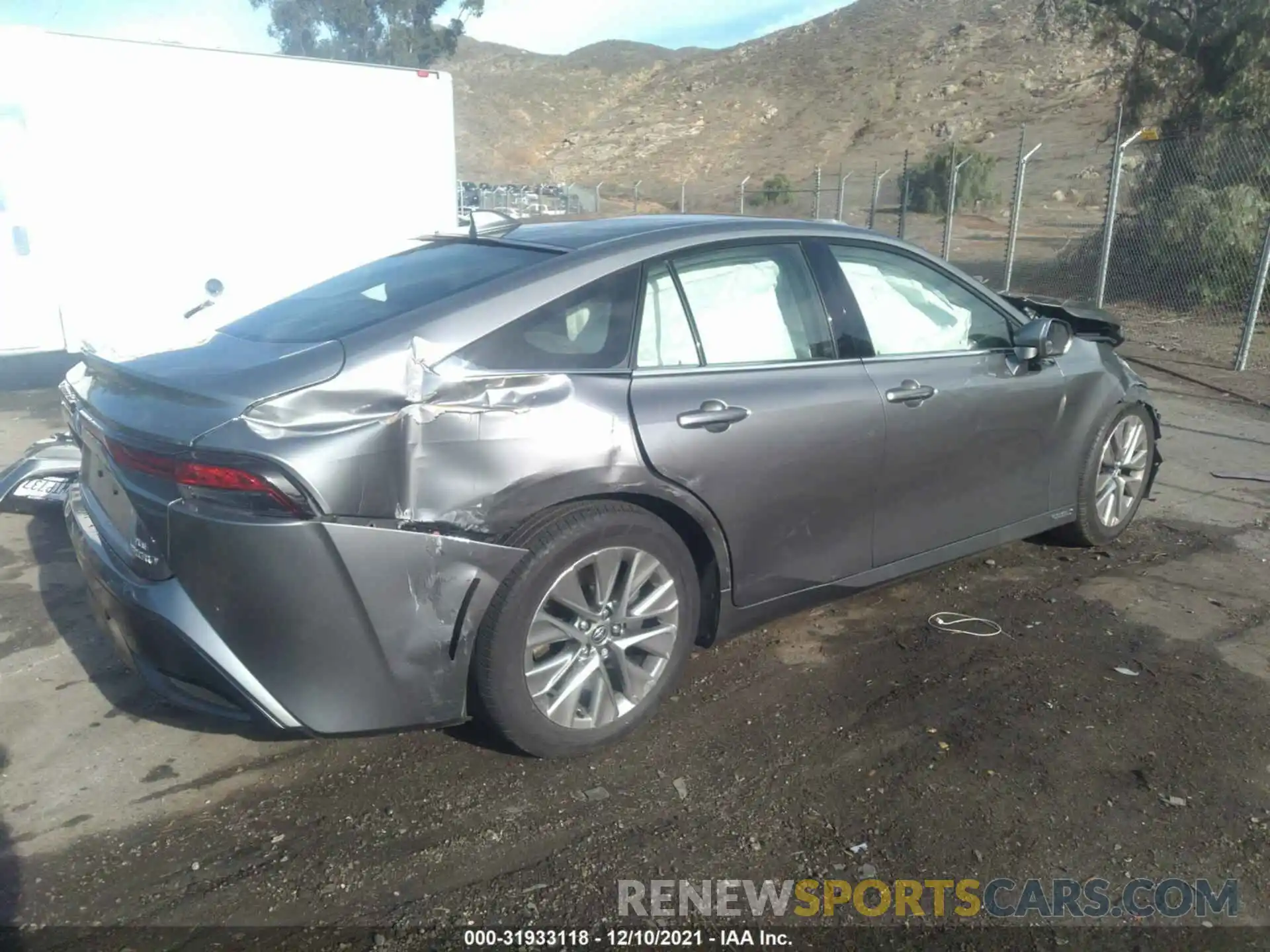 4 Photograph of a damaged car JTDAAAAA5MA002468 TOYOTA MIRAI 2021