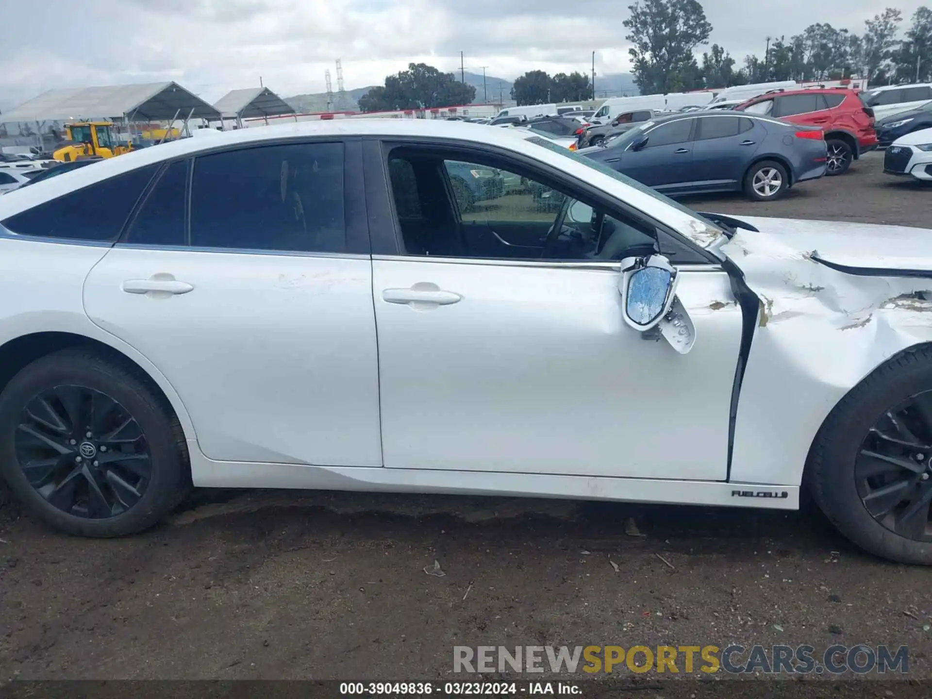 14 Photograph of a damaged car JTDAAAAA7MA002567 TOYOTA MIRAI 2021