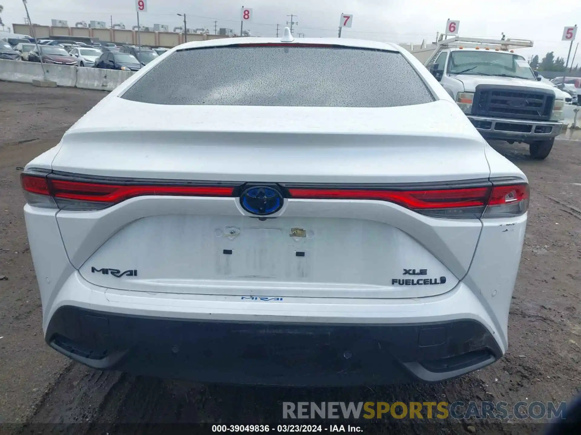 17 Photograph of a damaged car JTDAAAAA7MA002567 TOYOTA MIRAI 2021