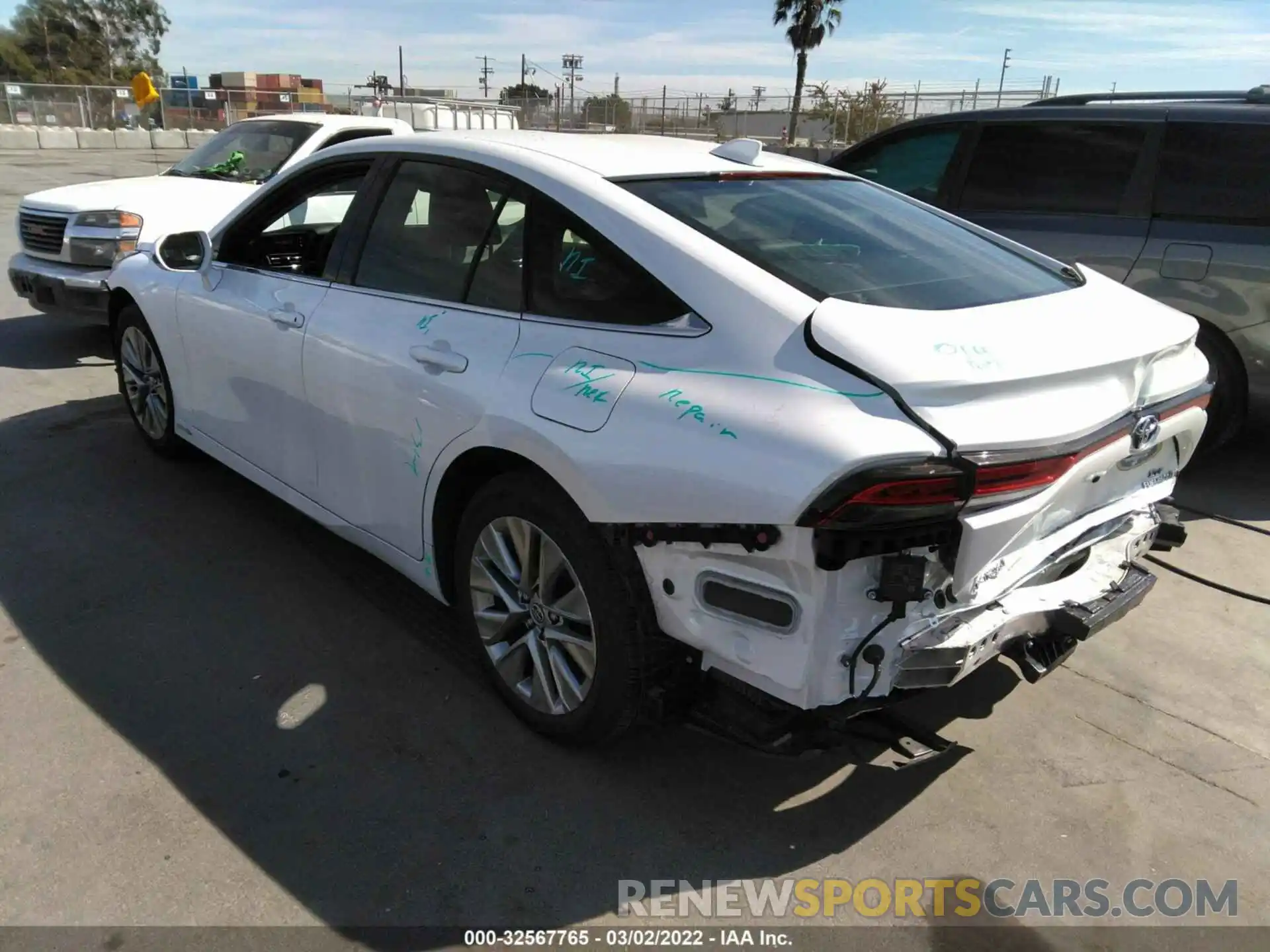 3 Photograph of a damaged car JTDAAAAA7MA003749 TOYOTA MIRAI 2021