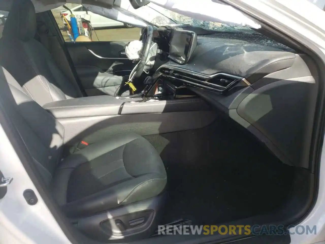 5 Photograph of a damaged car JTDAAAAA9MA000397 TOYOTA MIRAI 2021