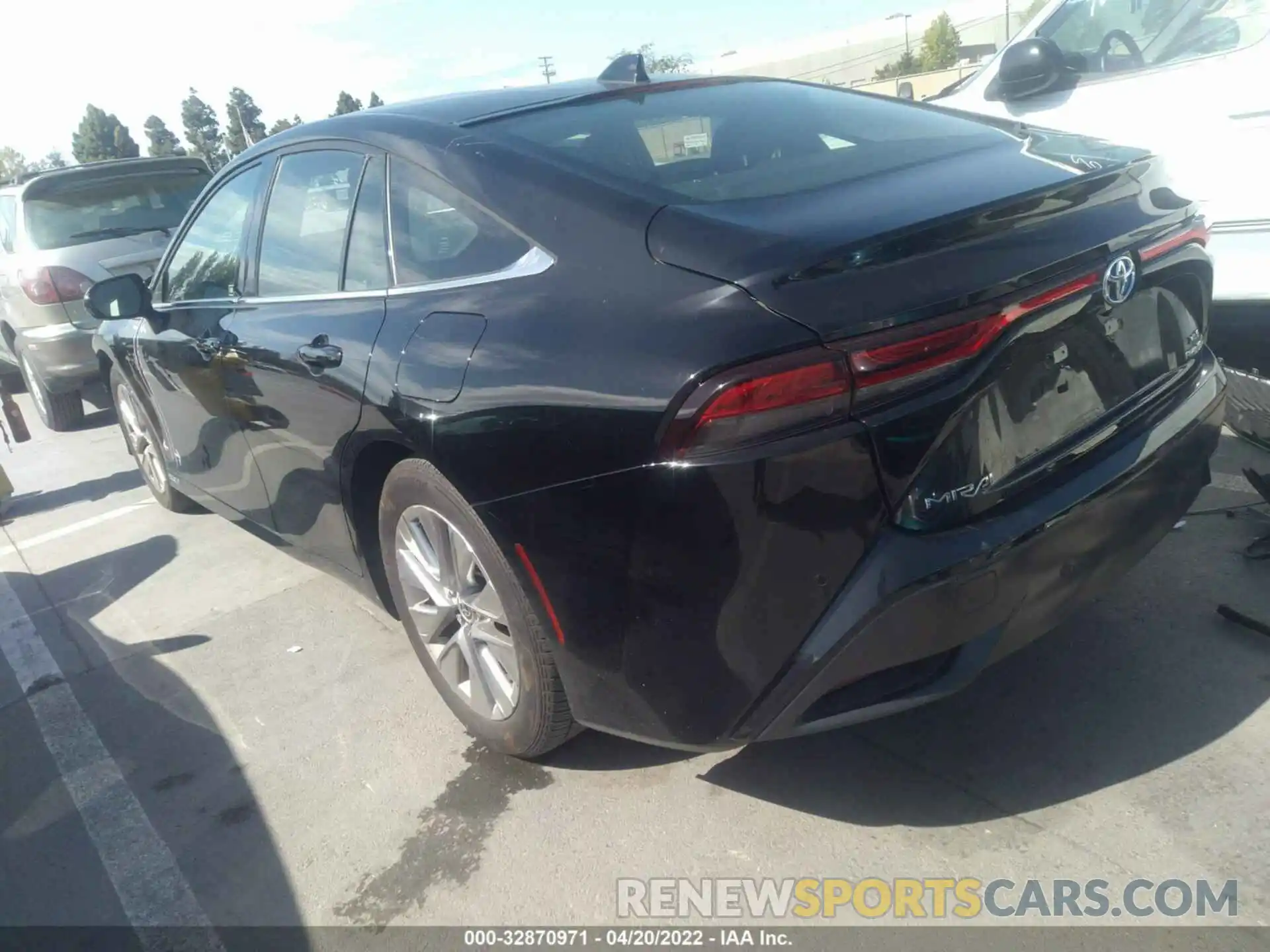 3 Photograph of a damaged car JTDAAAAA9MA001923 TOYOTA MIRAI 2021