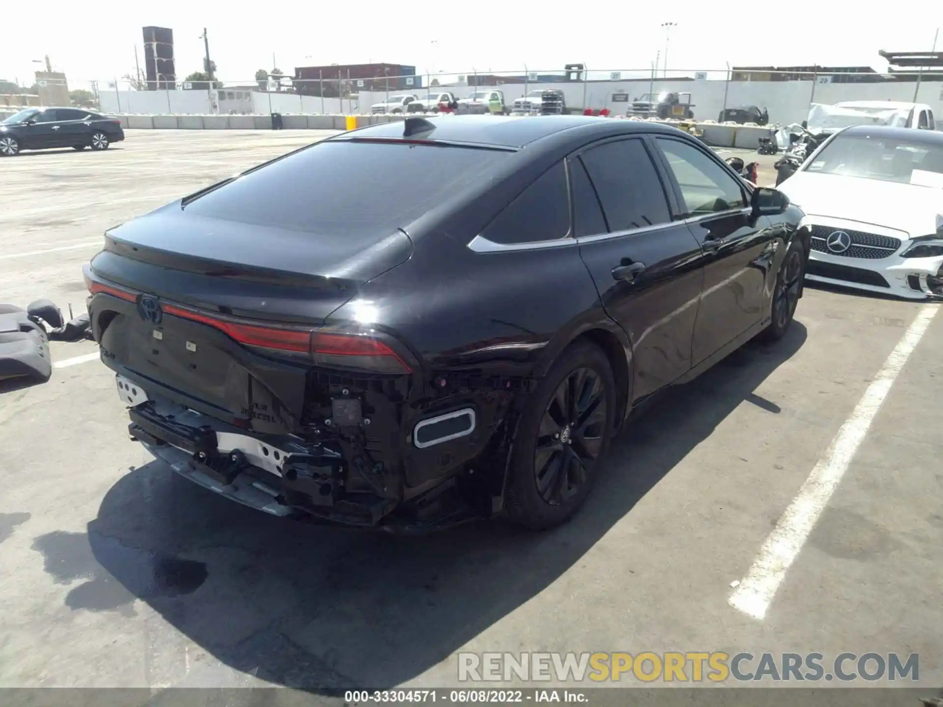 4 Photograph of a damaged car JTDAAAAA9MA002196 TOYOTA MIRAI 2021