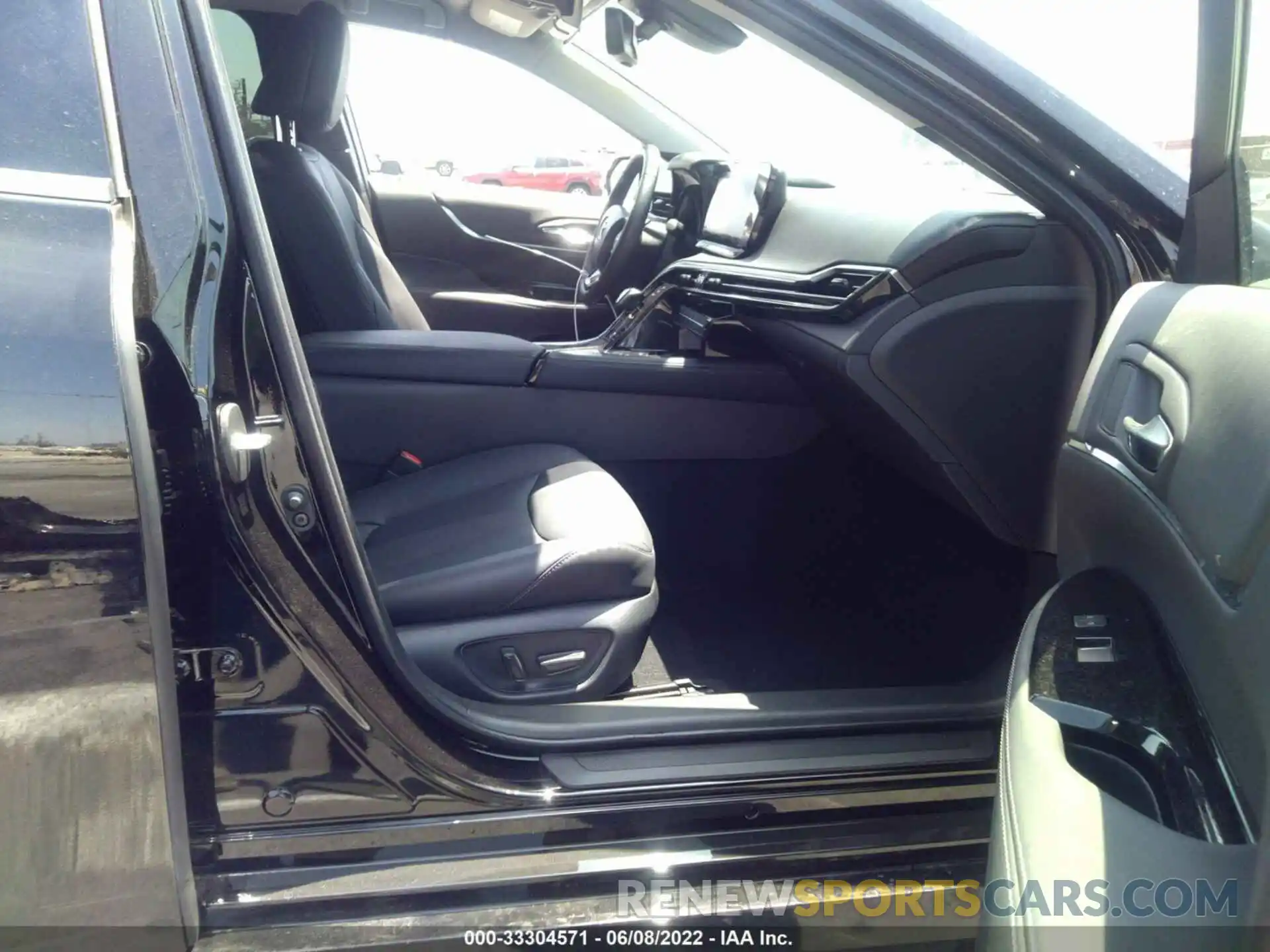 5 Photograph of a damaged car JTDAAAAA9MA002196 TOYOTA MIRAI 2021