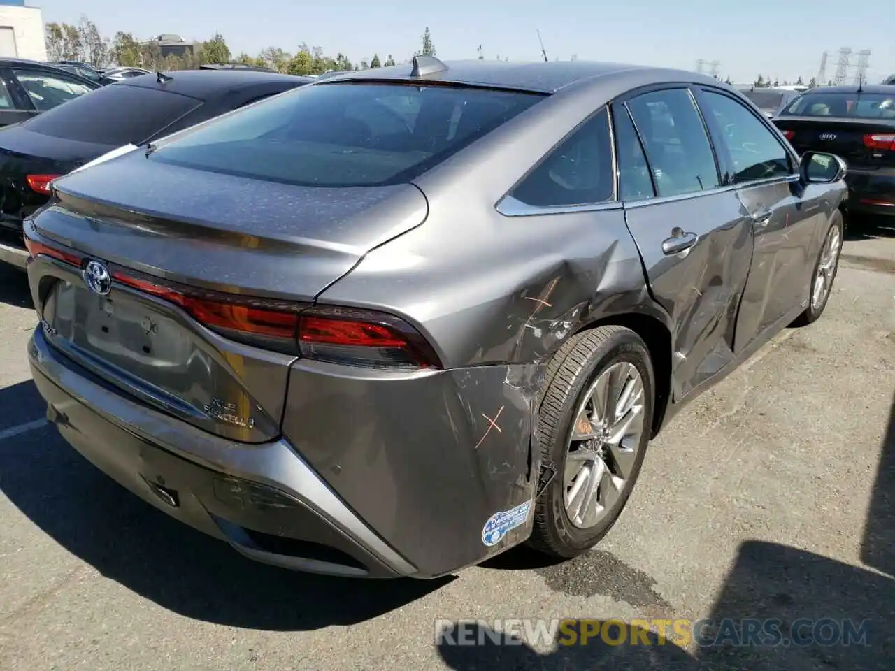 4 Photograph of a damaged car JTDAAAAA9MA003574 TOYOTA MIRAI 2021