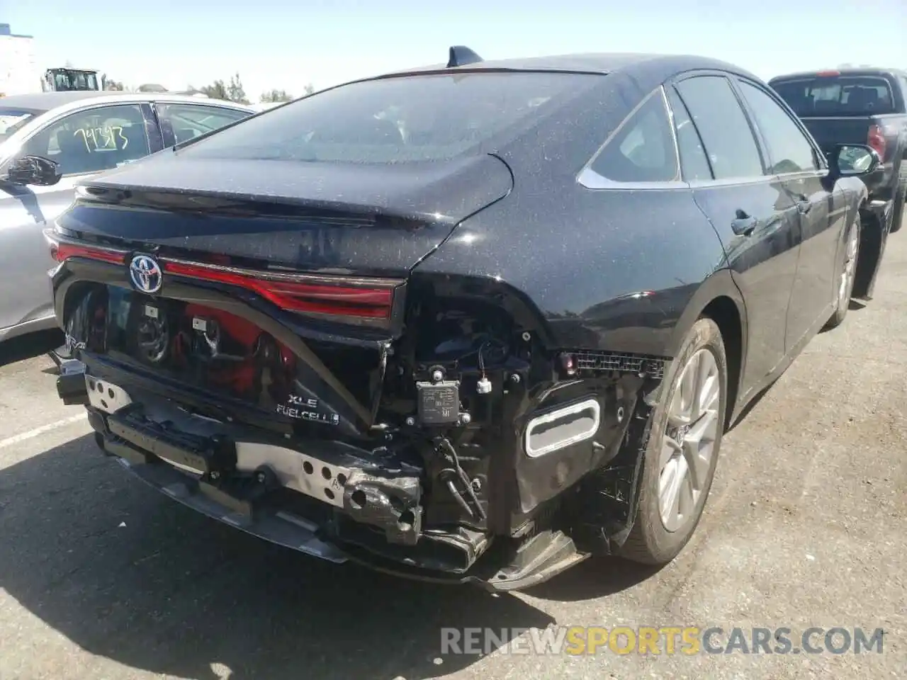 4 Photograph of a damaged car JTDAAAAAXMA003549 TOYOTA MIRAI 2021