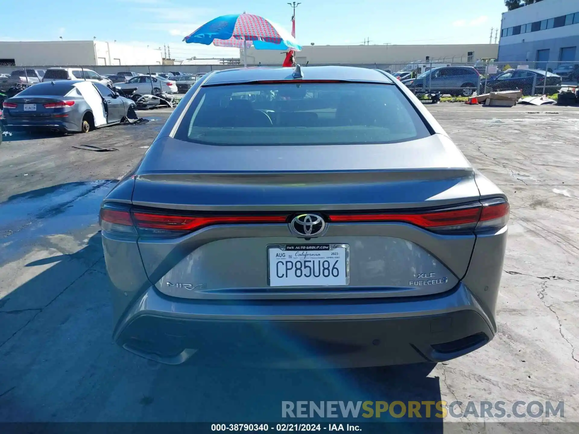 17 Photograph of a damaged car JTDAAAAA1PA008515 TOYOTA MIRAI 2023