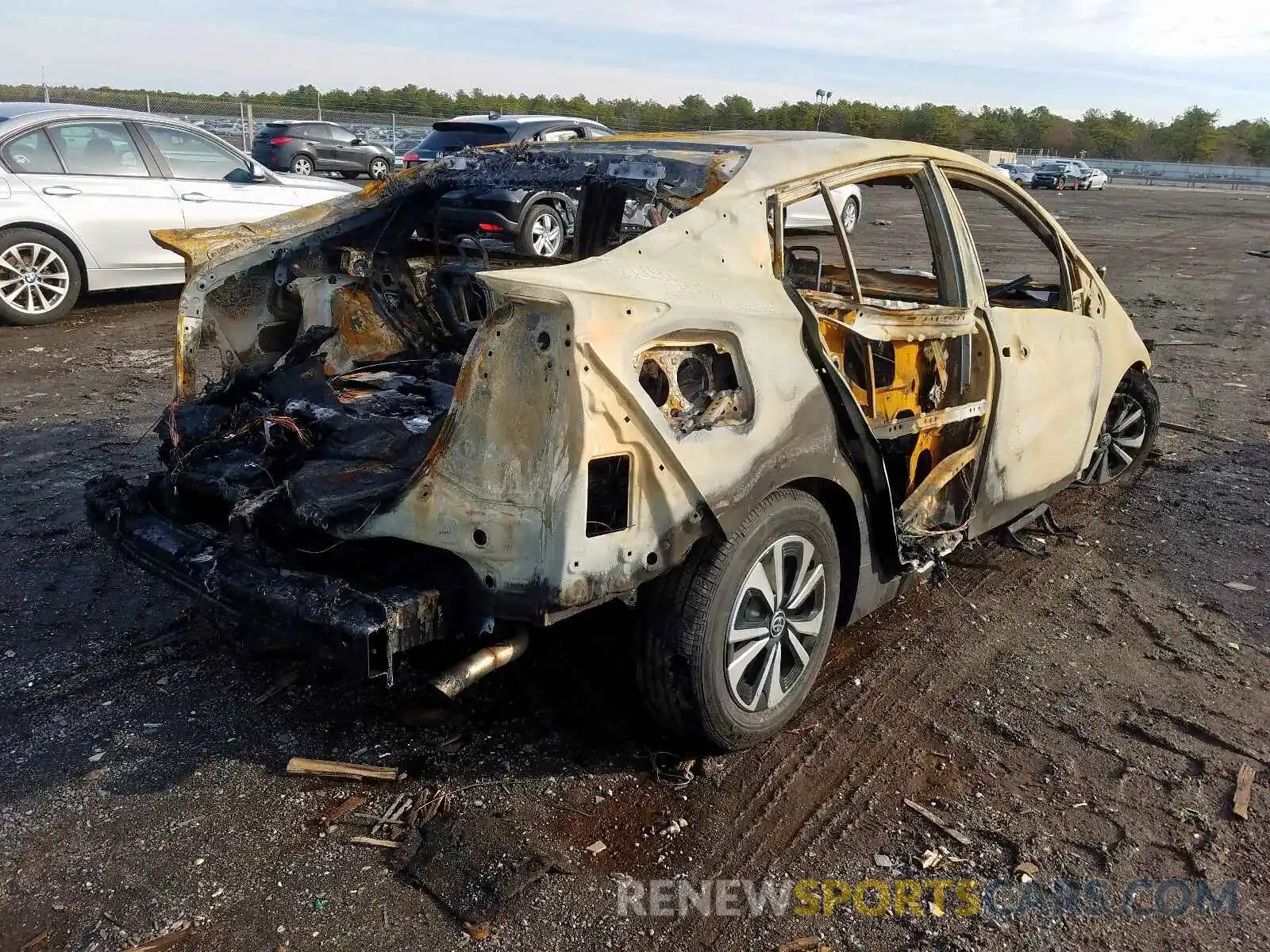 4 Photograph of a damaged car JTDKARFP0K3117366 TOYOTA PRIUS 2019