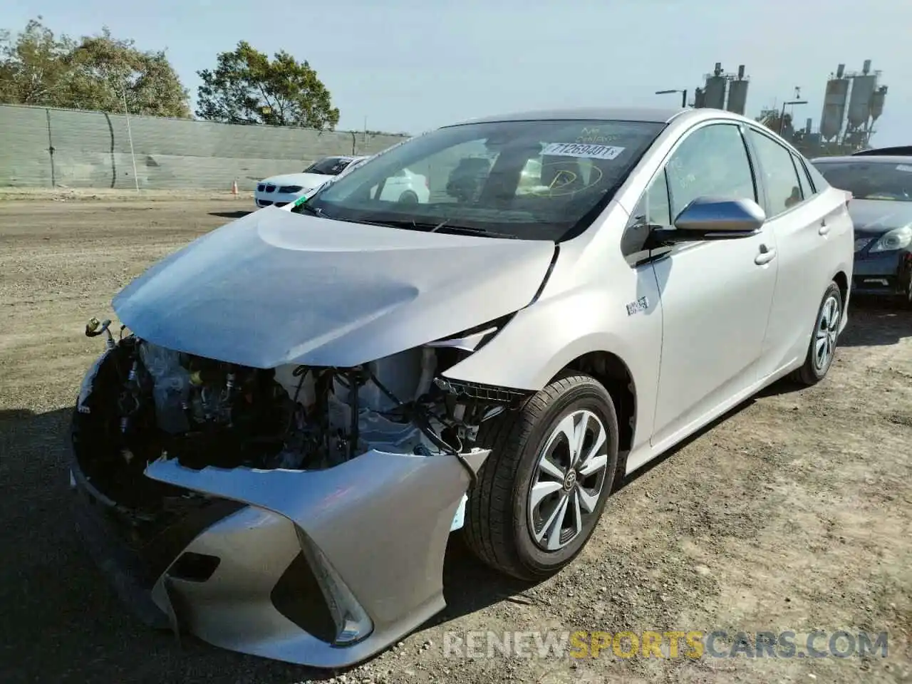 2 Фотография поврежденного автомобиля JTDKARFP1K3119000 TOYOTA PRIUS 2019