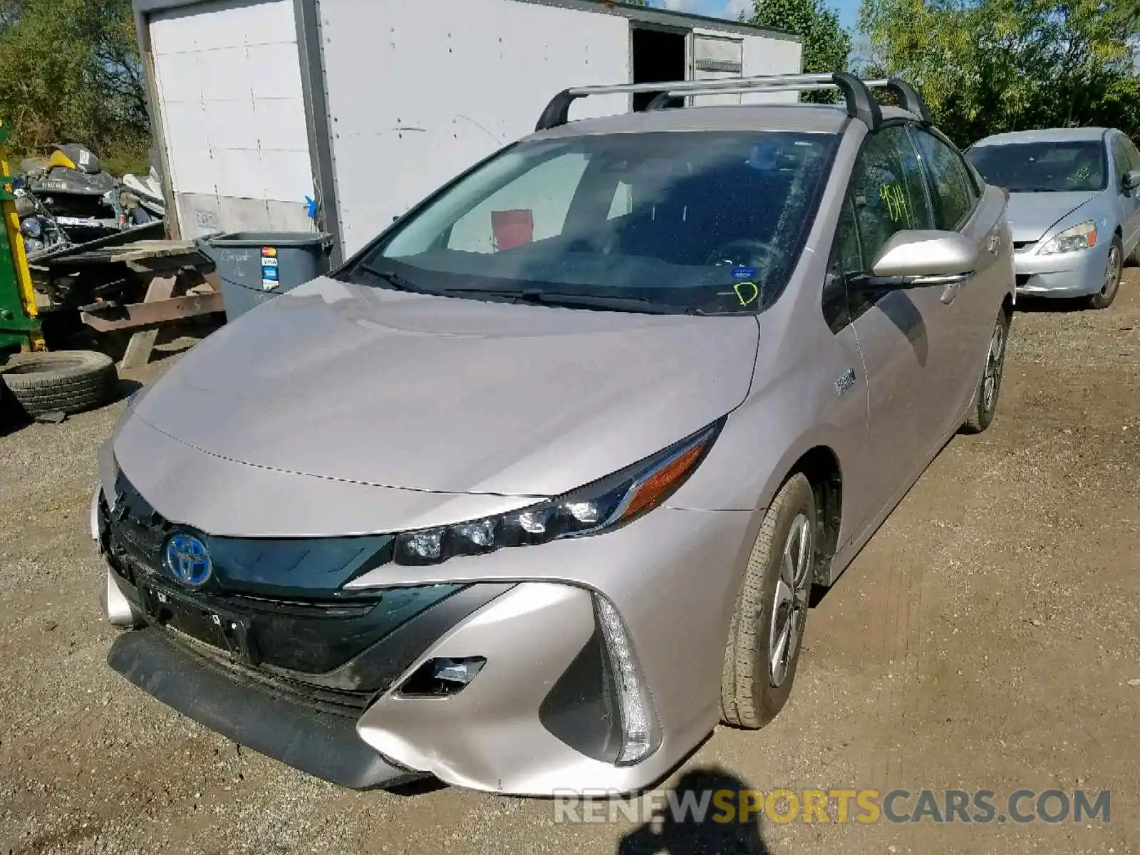 2 Фотография поврежденного автомобиля JTDKARFP3K3107947 TOYOTA PRIUS 2019