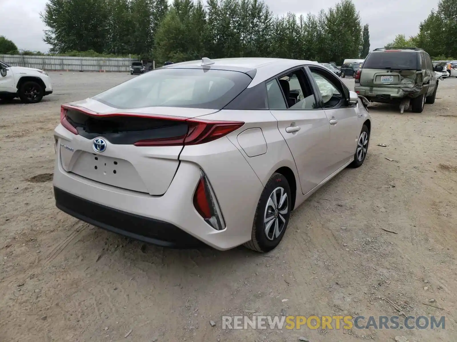 4 Фотография поврежденного автомобиля JTDKARFP4K3115829 TOYOTA PRIUS 2019