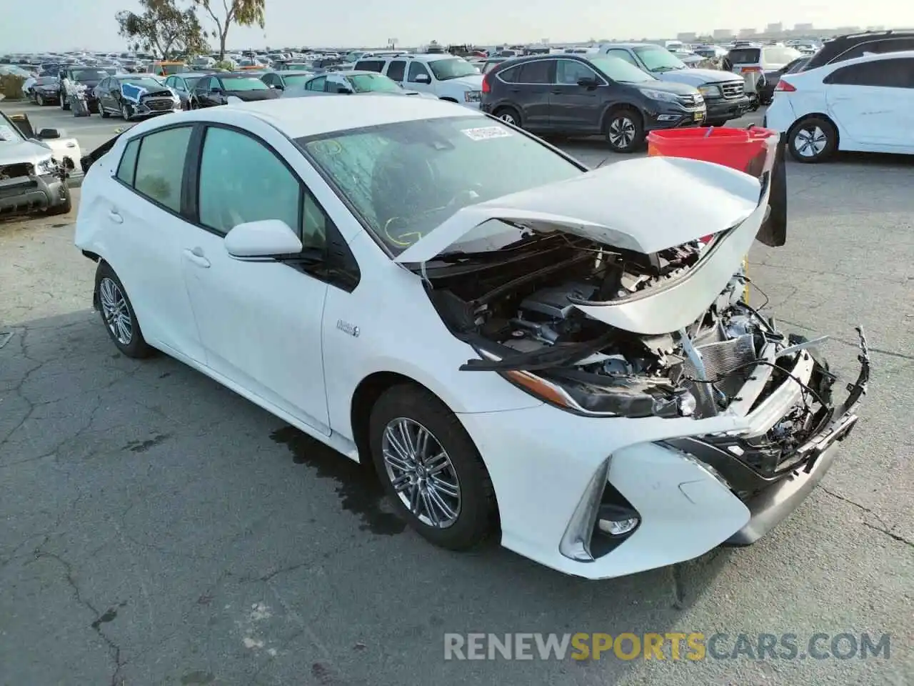 1 Photograph of a damaged car JTDKARFP5K3116228 TOYOTA PRIUS 2019