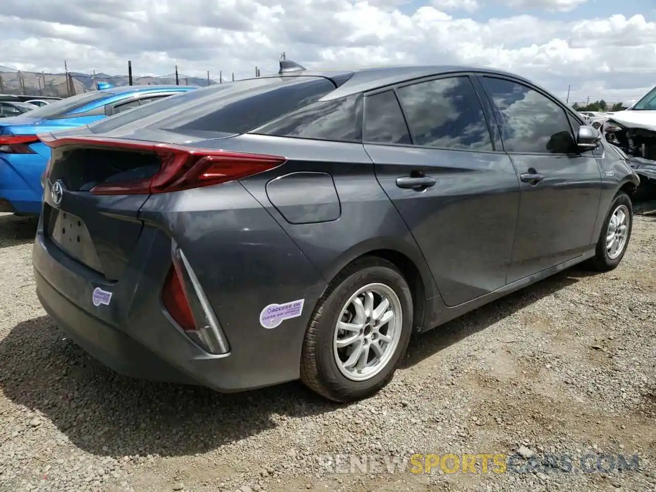 4 Фотография поврежденного автомобиля JTDKARFP5K3116259 TOYOTA PRIUS 2019