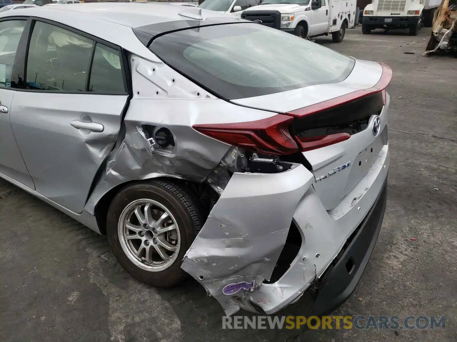 9 Photograph of a damaged car JTDKARFP7K3107482 TOYOTA PRIUS 2019