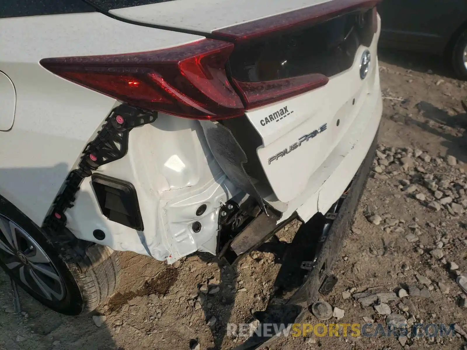 9 Photograph of a damaged car JTDKARFP7K3109748 TOYOTA PRIUS 2019