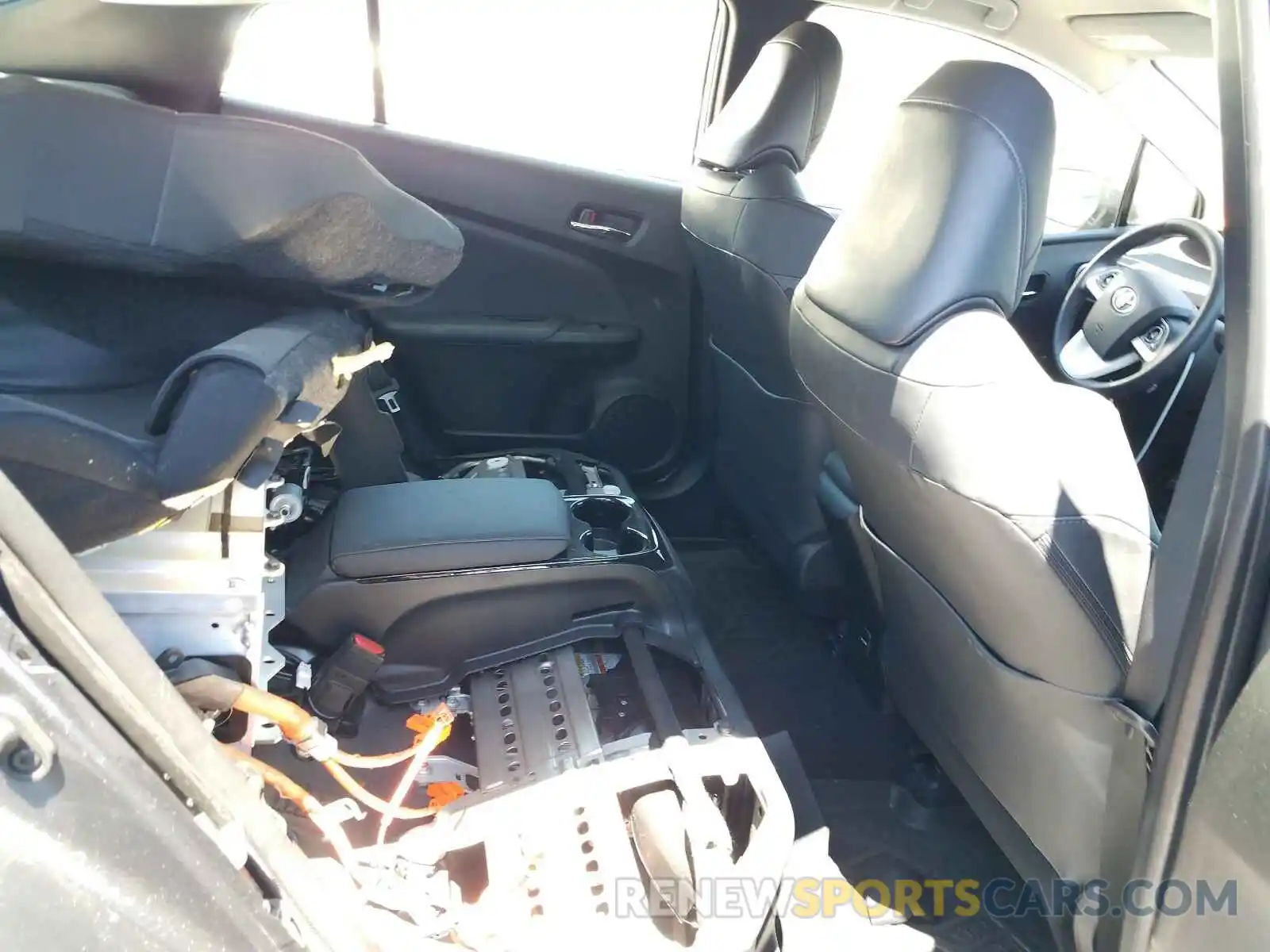 6 Photograph of a damaged car JTDKARFP8K3116868 TOYOTA PRIUS 2019