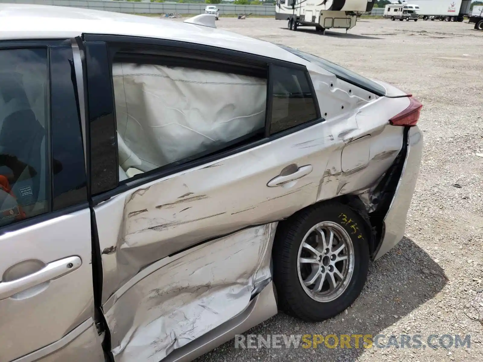 9 Photograph of a damaged car JTDKARFP9K3106592 TOYOTA PRIUS 2019