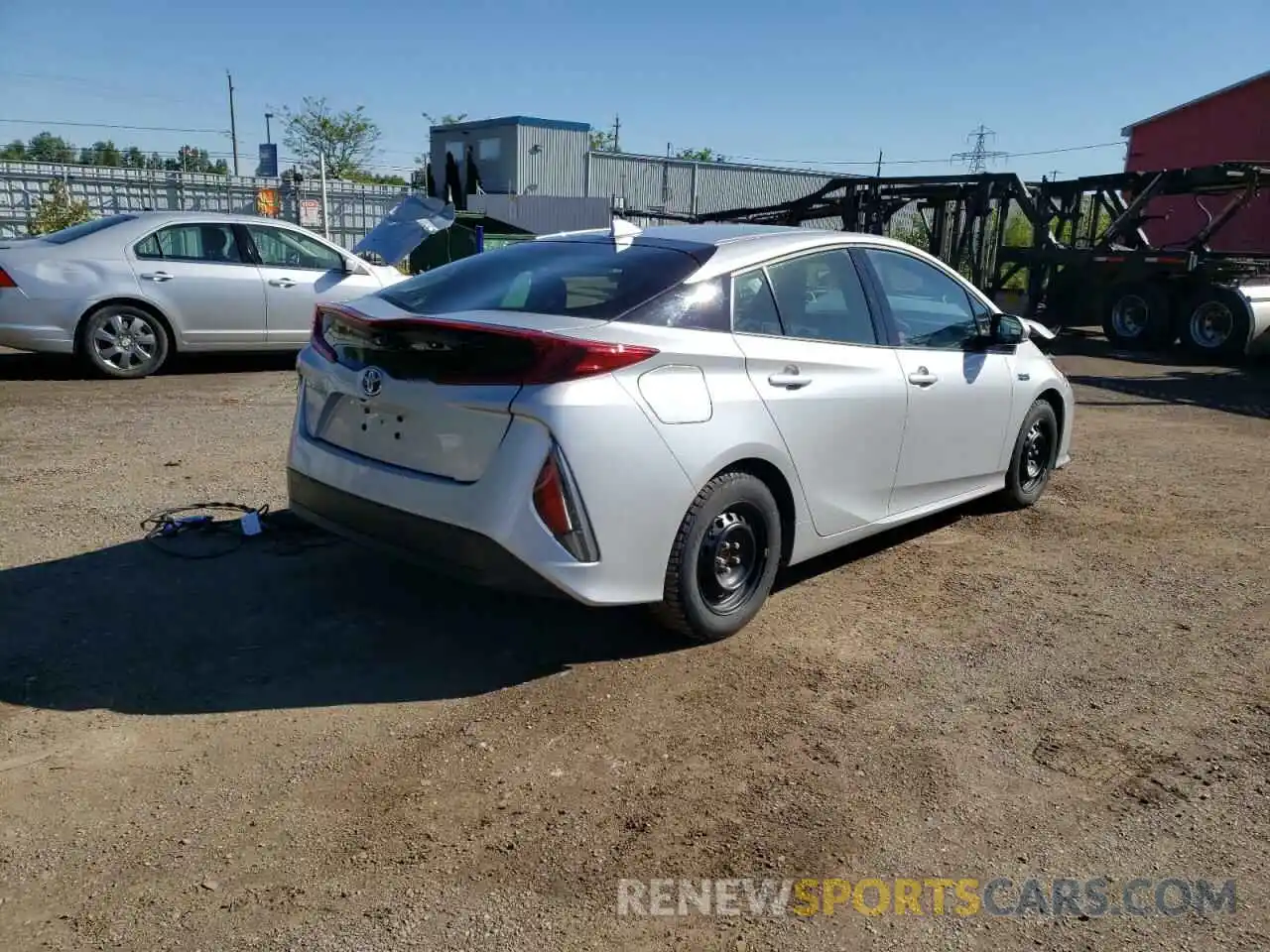 4 Фотография поврежденного автомобиля JTDKARFP9K3111808 TOYOTA PRIUS 2019