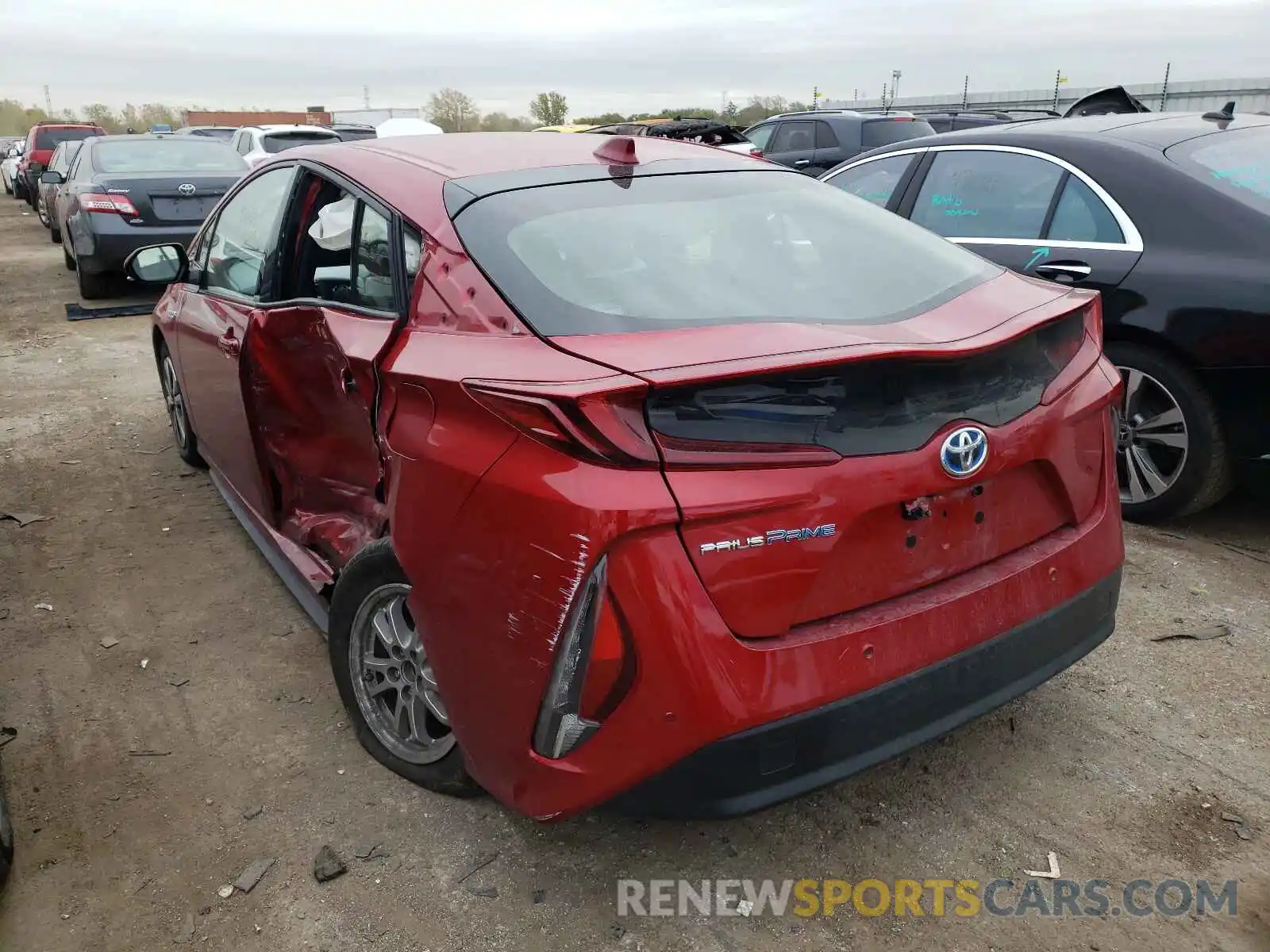 3 Фотография поврежденного автомобиля JTDKARFPXK3105015 TOYOTA PRIUS 2019