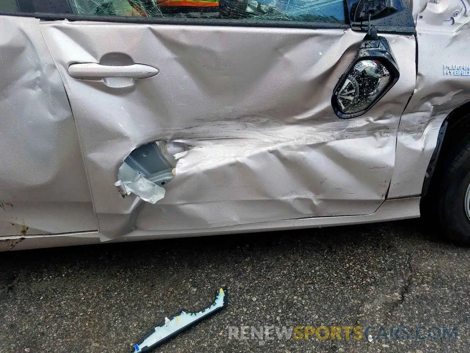 9 Photograph of a damaged car JTDKARFPXK3110411 TOYOTA PRIUS 2019