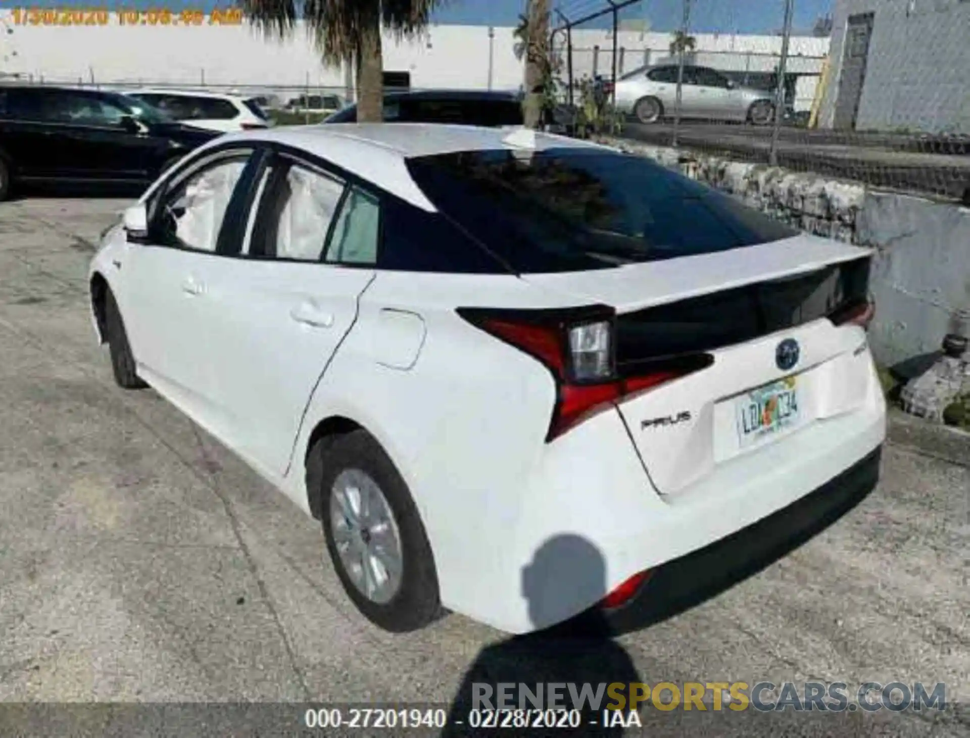 3 Фотография поврежденного автомобиля JTDKARFU0K3070149 TOYOTA PRIUS 2019