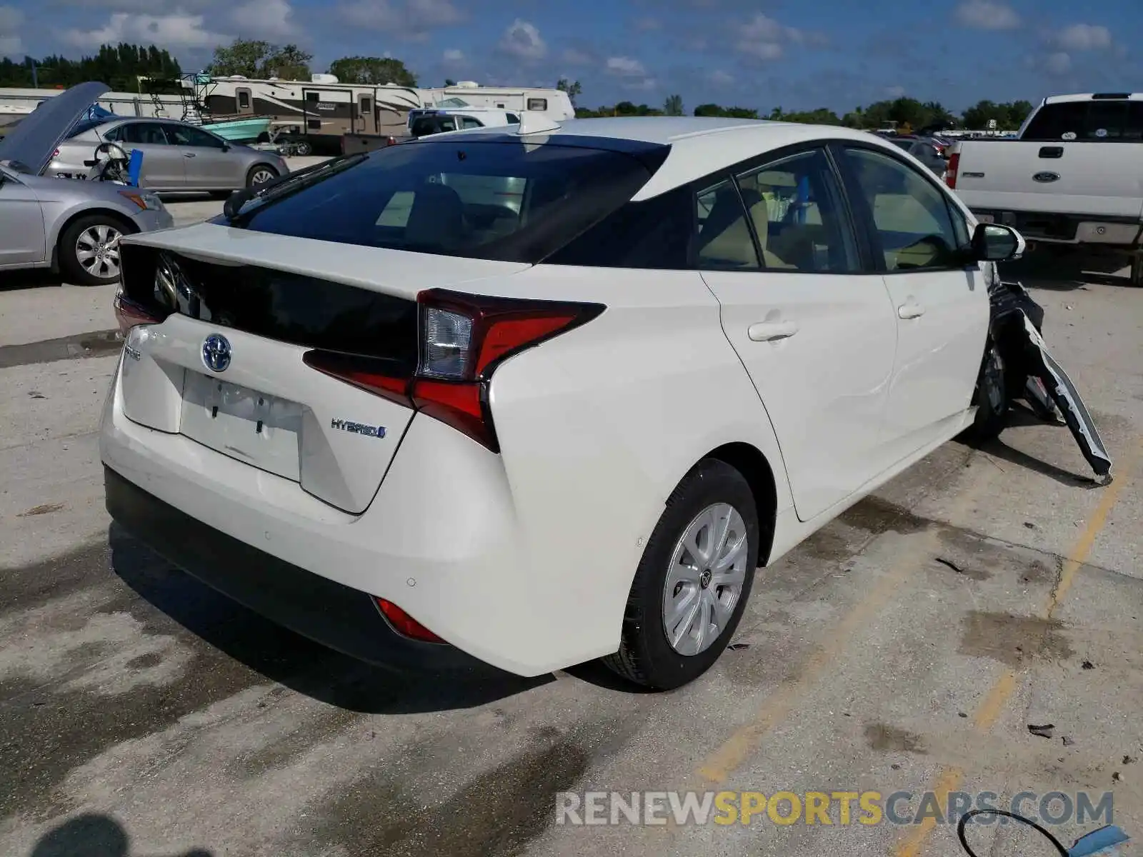 4 Photograph of a damaged car JTDKARFU0K3072127 TOYOTA PRIUS 2019