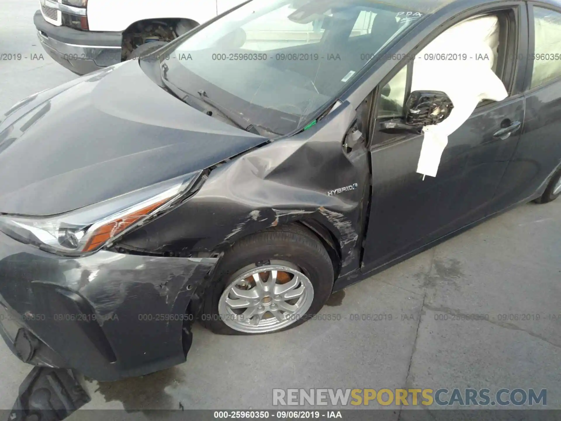 6 Фотография поврежденного автомобиля JTDKARFU0K3078929 TOYOTA PRIUS 2019