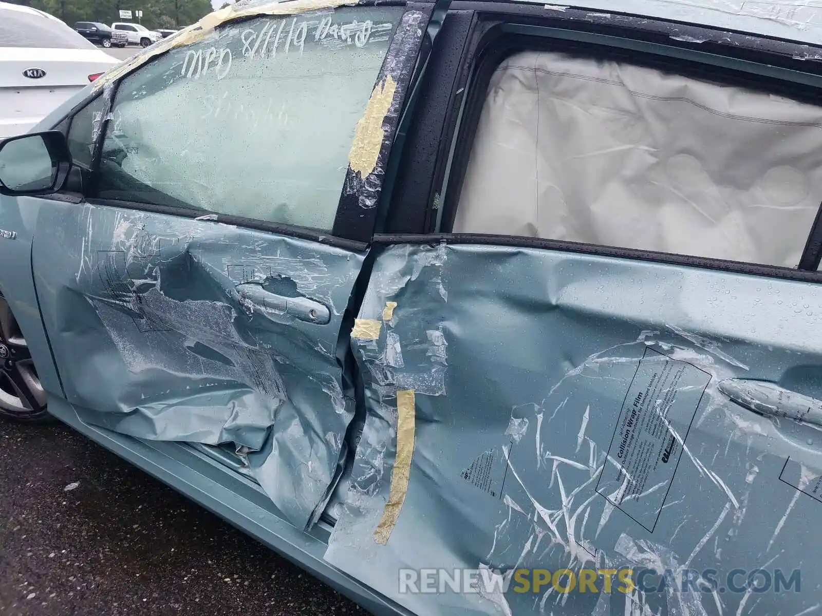 10 Photograph of a damaged car JTDKARFU0K3089588 TOYOTA PRIUS 2019