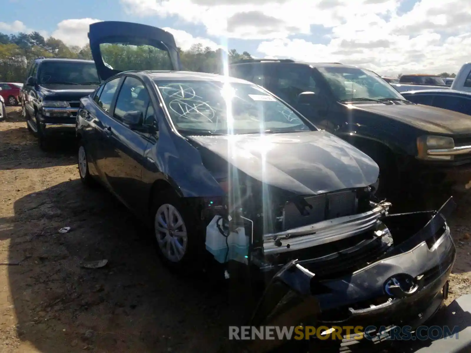 1 Photograph of a damaged car JTDKARFU0K3092586 TOYOTA PRIUS 2019