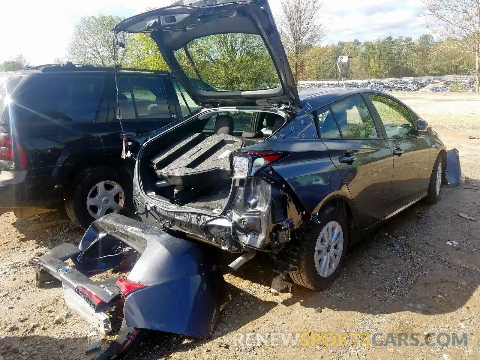 4 Photograph of a damaged car JTDKARFU0K3092586 TOYOTA PRIUS 2019