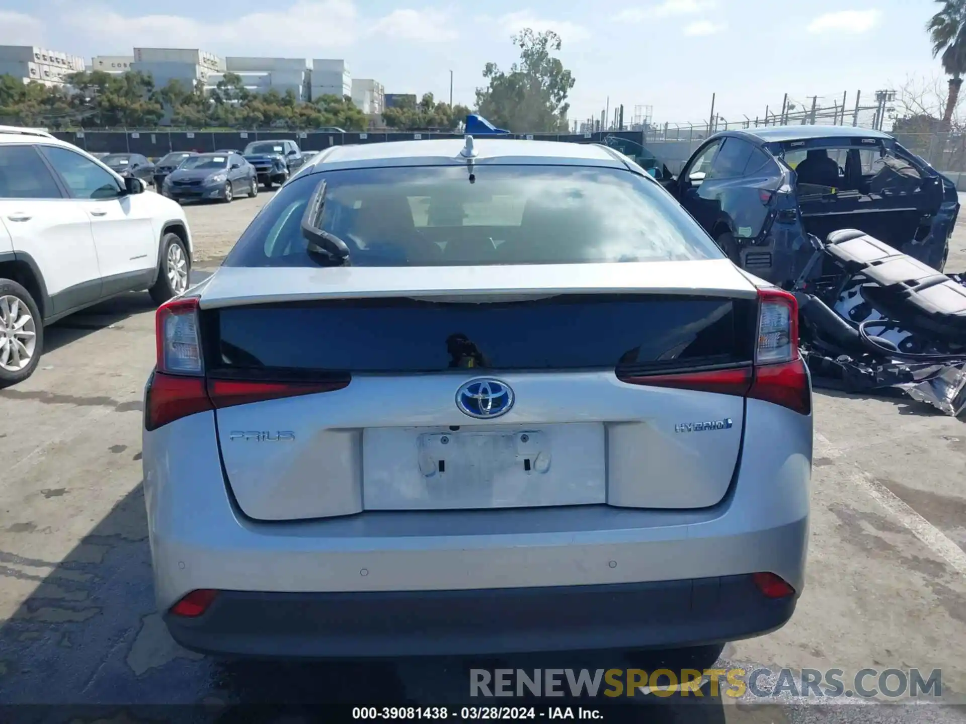 16 Photograph of a damaged car JTDKARFU0K3093429 TOYOTA PRIUS 2019