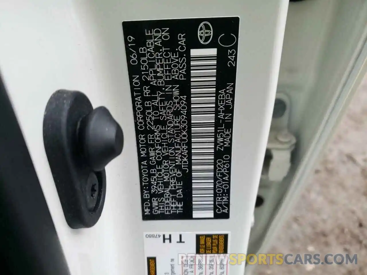 10 Photograph of a damaged car JTDKARFU0K3094094 TOYOTA PRIUS 2019