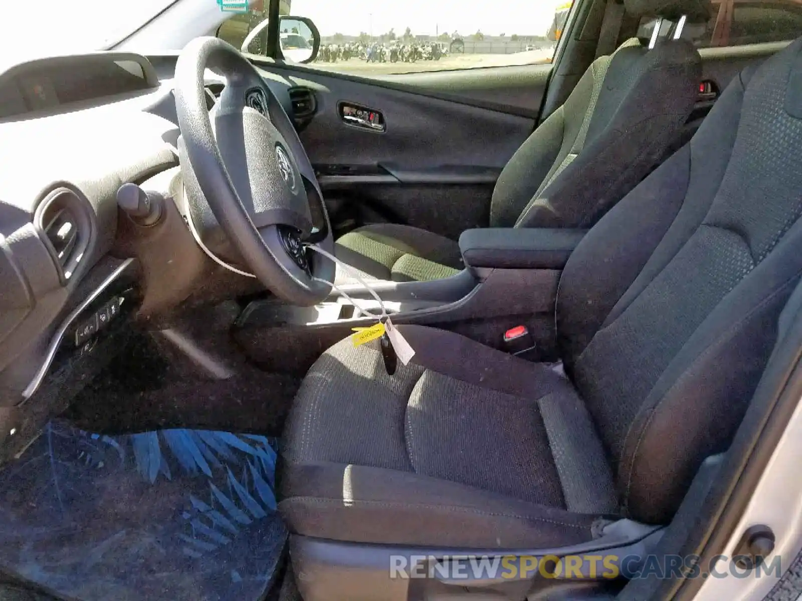 5 Photograph of a damaged car JTDKARFU1K3069687 TOYOTA PRIUS 2019