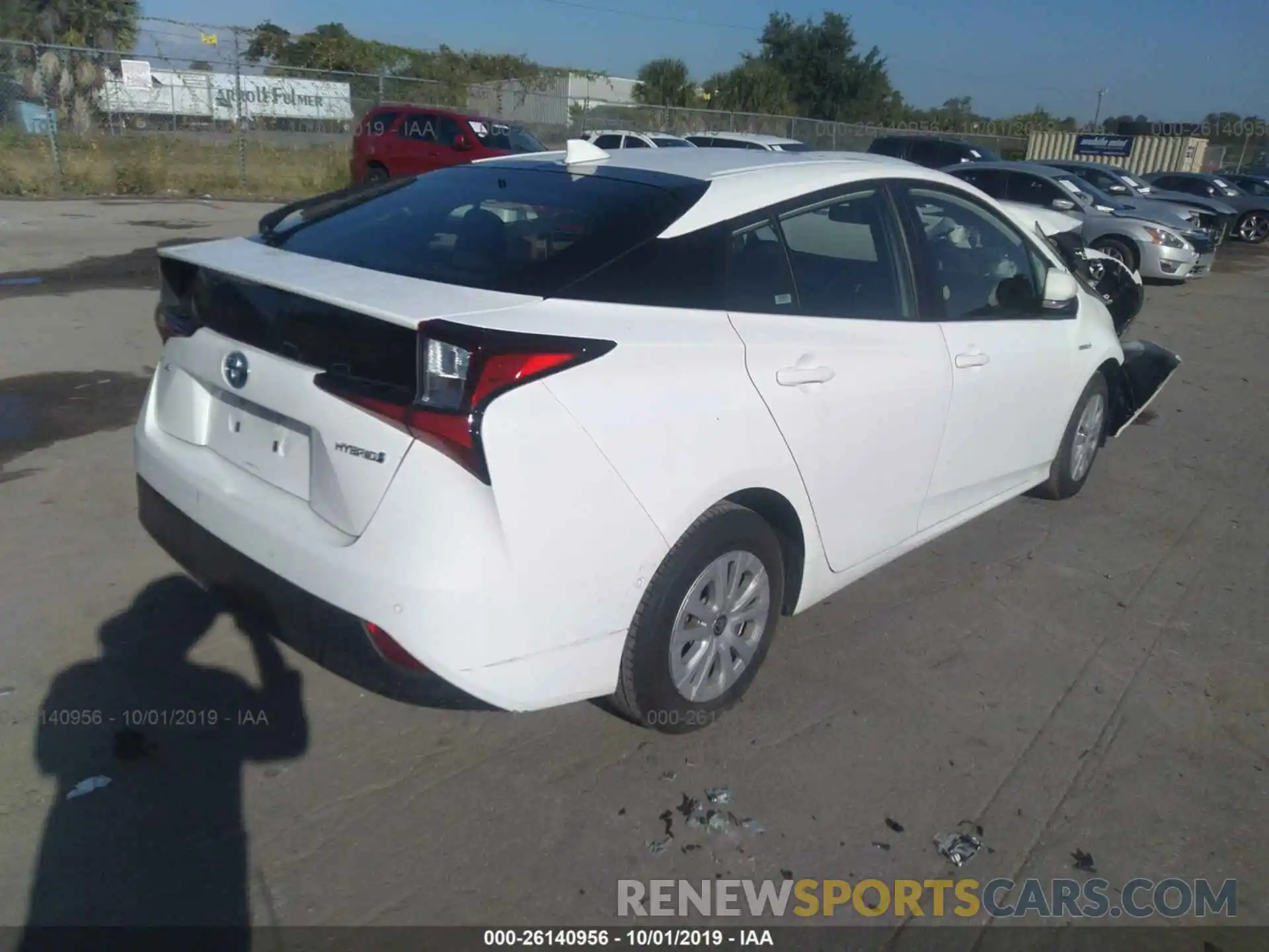 4 Фотография поврежденного автомобиля JTDKARFU1K3070645 TOYOTA PRIUS 2019