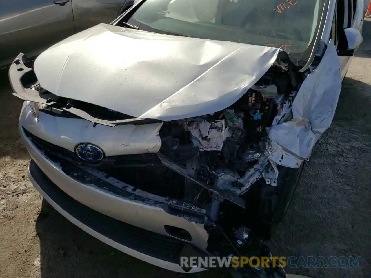 9 Photograph of a damaged car JTDKARFU1K3073397 TOYOTA PRIUS 2019