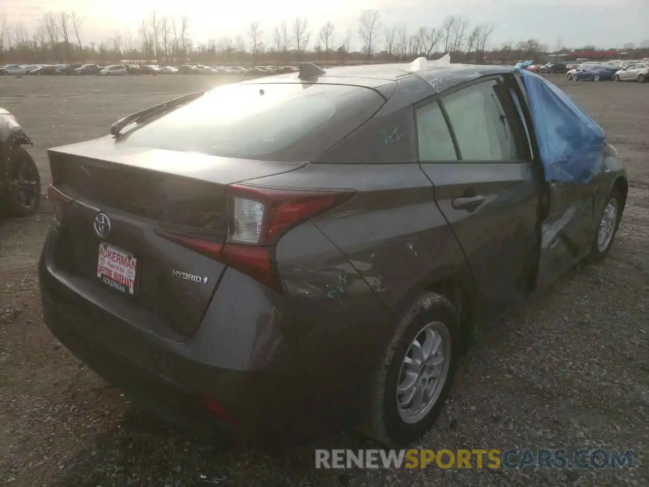 4 Photograph of a damaged car JTDKARFU1K3082567 TOYOTA PRIUS 2019