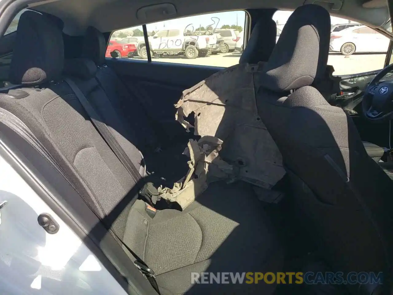 6 Photograph of a damaged car JTDKARFU1K3084433 TOYOTA PRIUS 2019