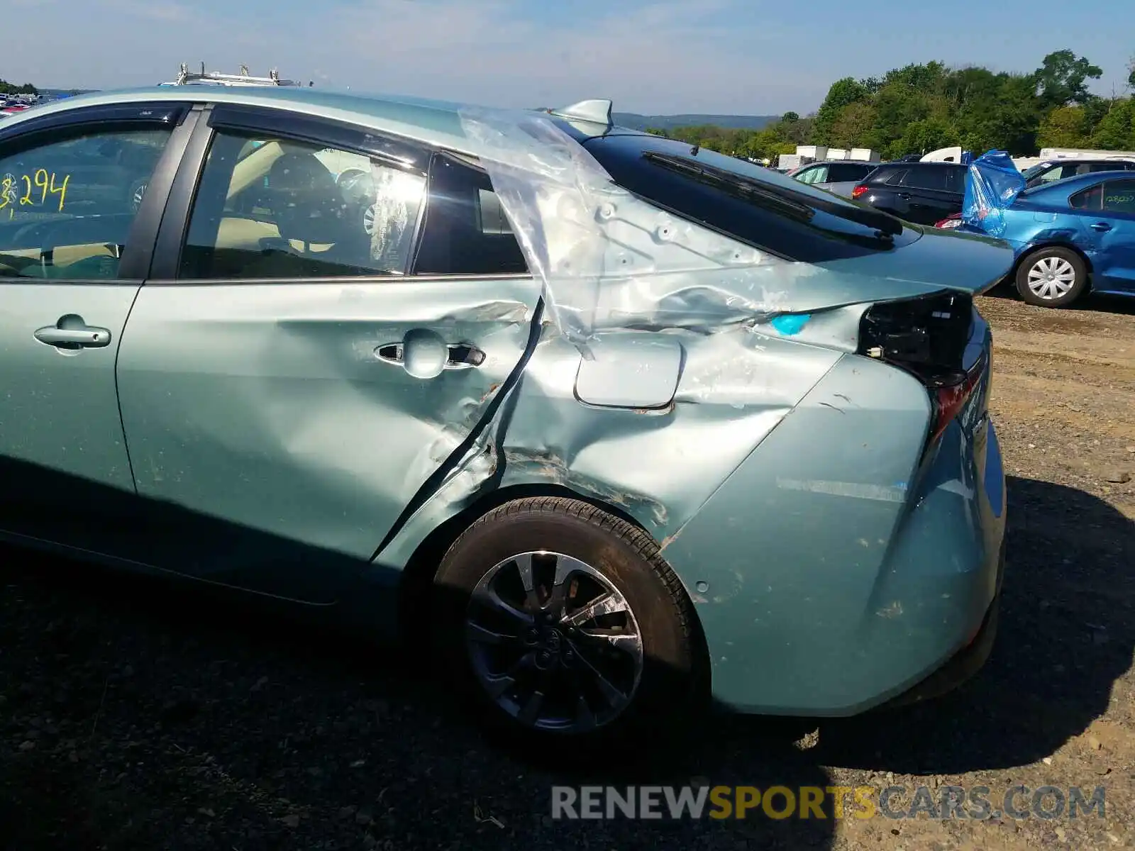 9 Фотография поврежденного автомобиля JTDKARFU1K3086019 TOYOTA PRIUS 2019