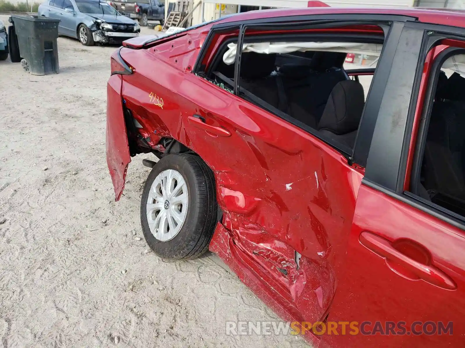 9 Photograph of a damaged car JTDKARFU1K3087588 TOYOTA PRIUS 2019