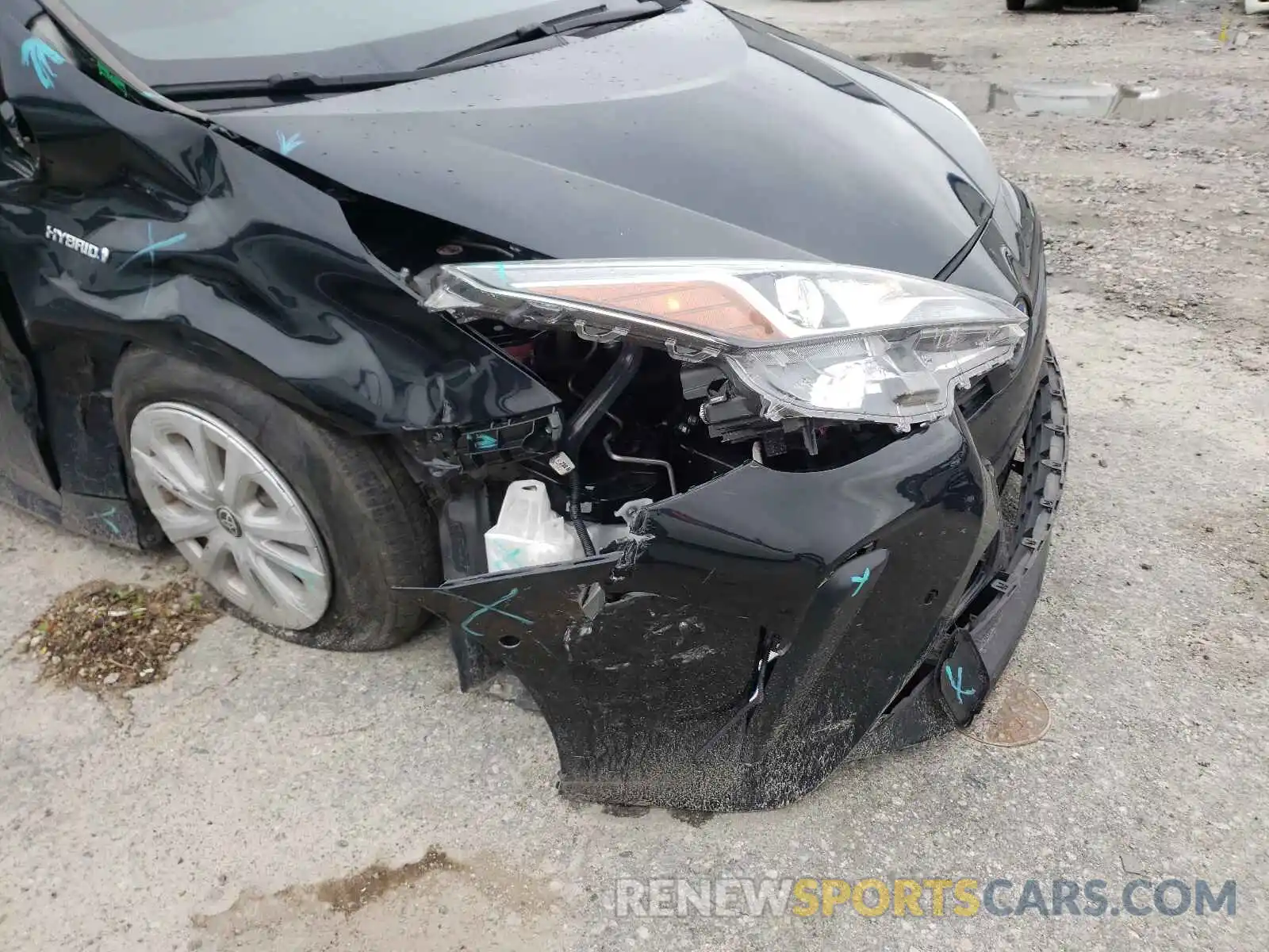 9 Photograph of a damaged car JTDKARFU1K3095206 TOYOTA PRIUS 2019