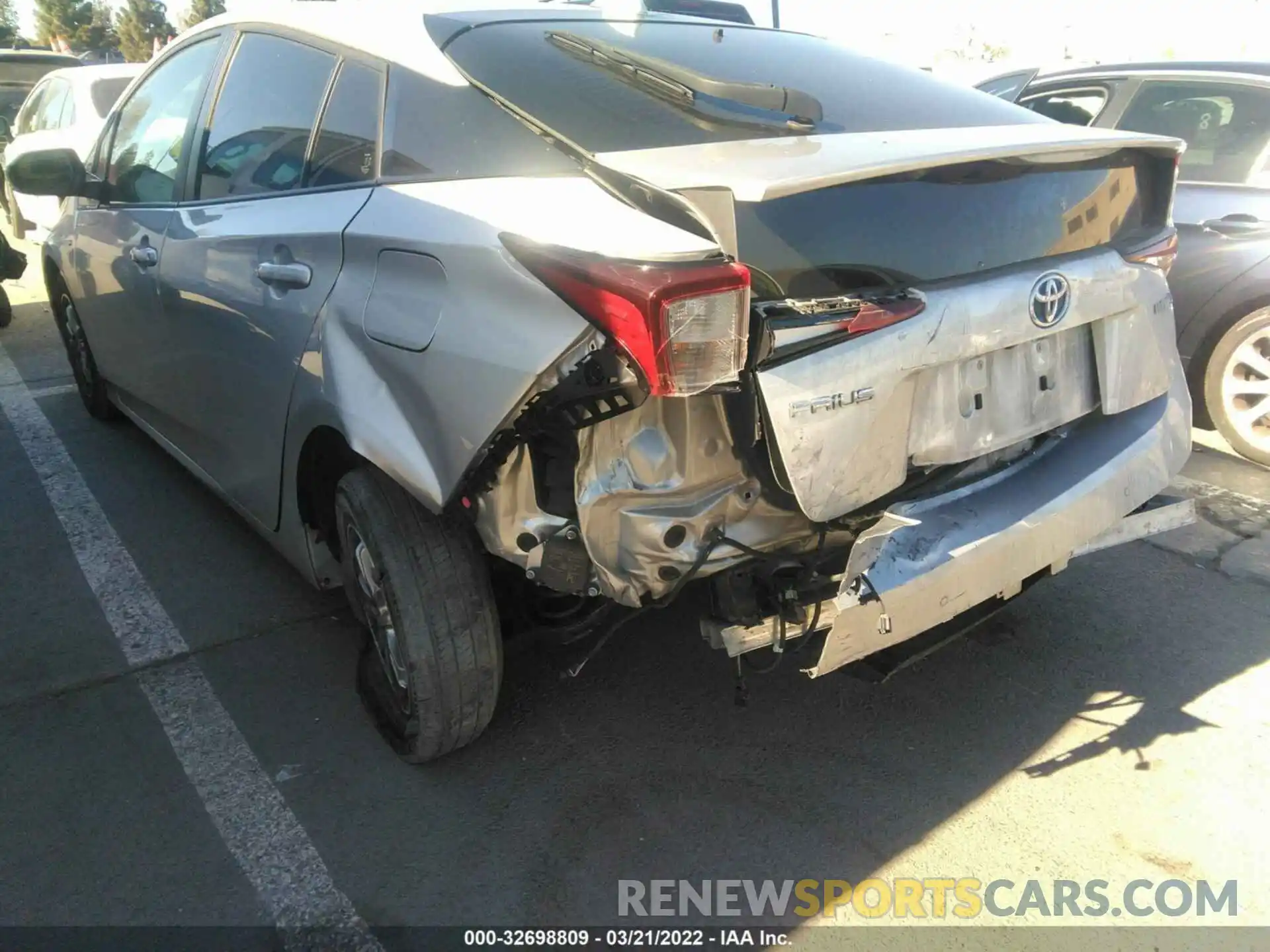 6 Photograph of a damaged car JTDKARFU1K3095898 TOYOTA PRIUS 2019