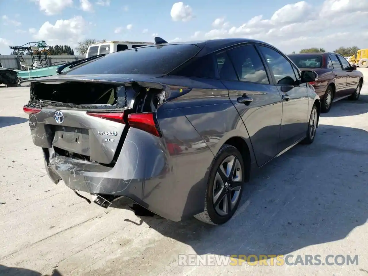 4 Фотография поврежденного автомобиля JTDKARFU2K3070573 TOYOTA PRIUS 2019