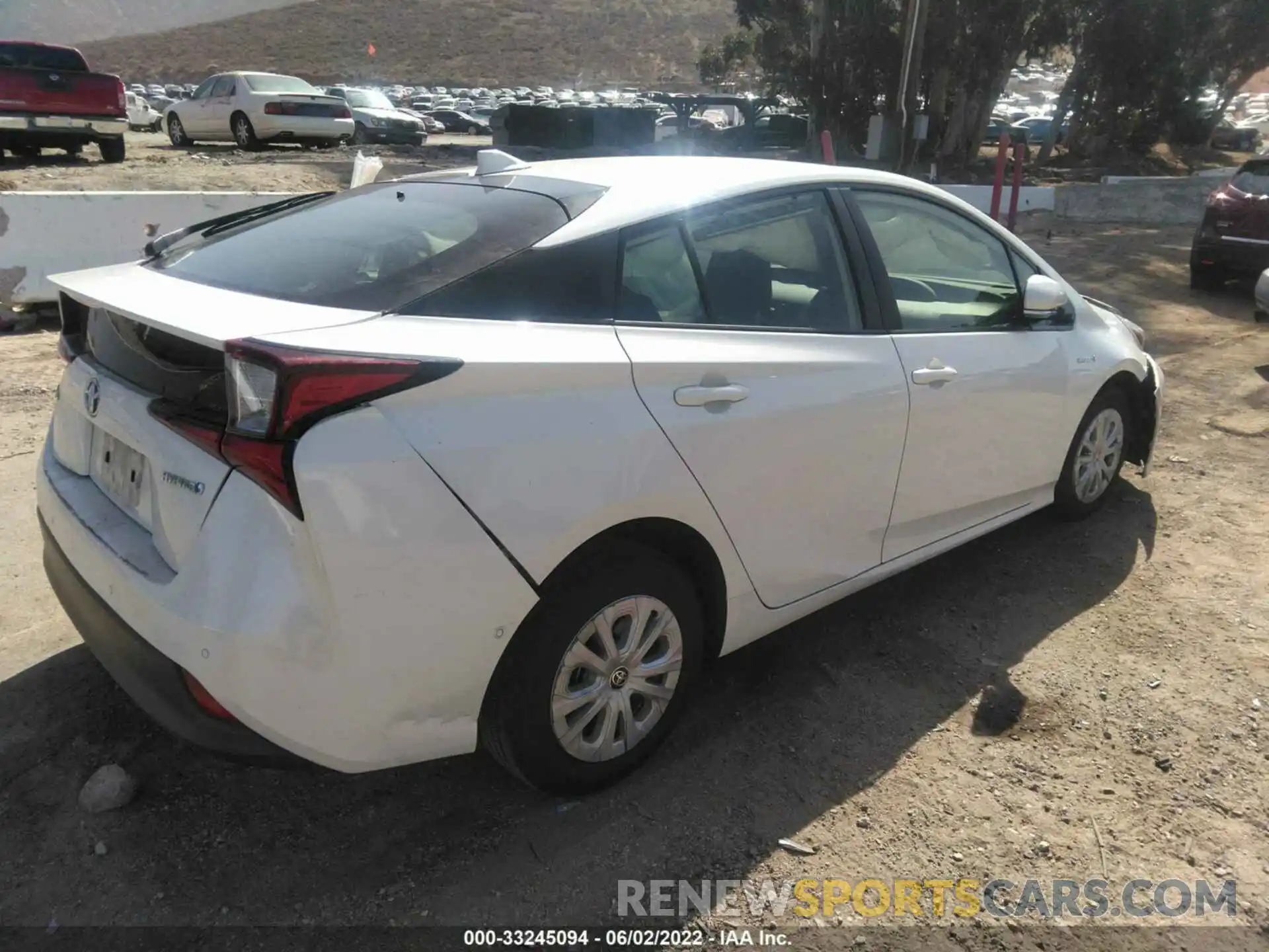 4 Фотография поврежденного автомобиля JTDKARFU2K3077619 TOYOTA PRIUS 2019