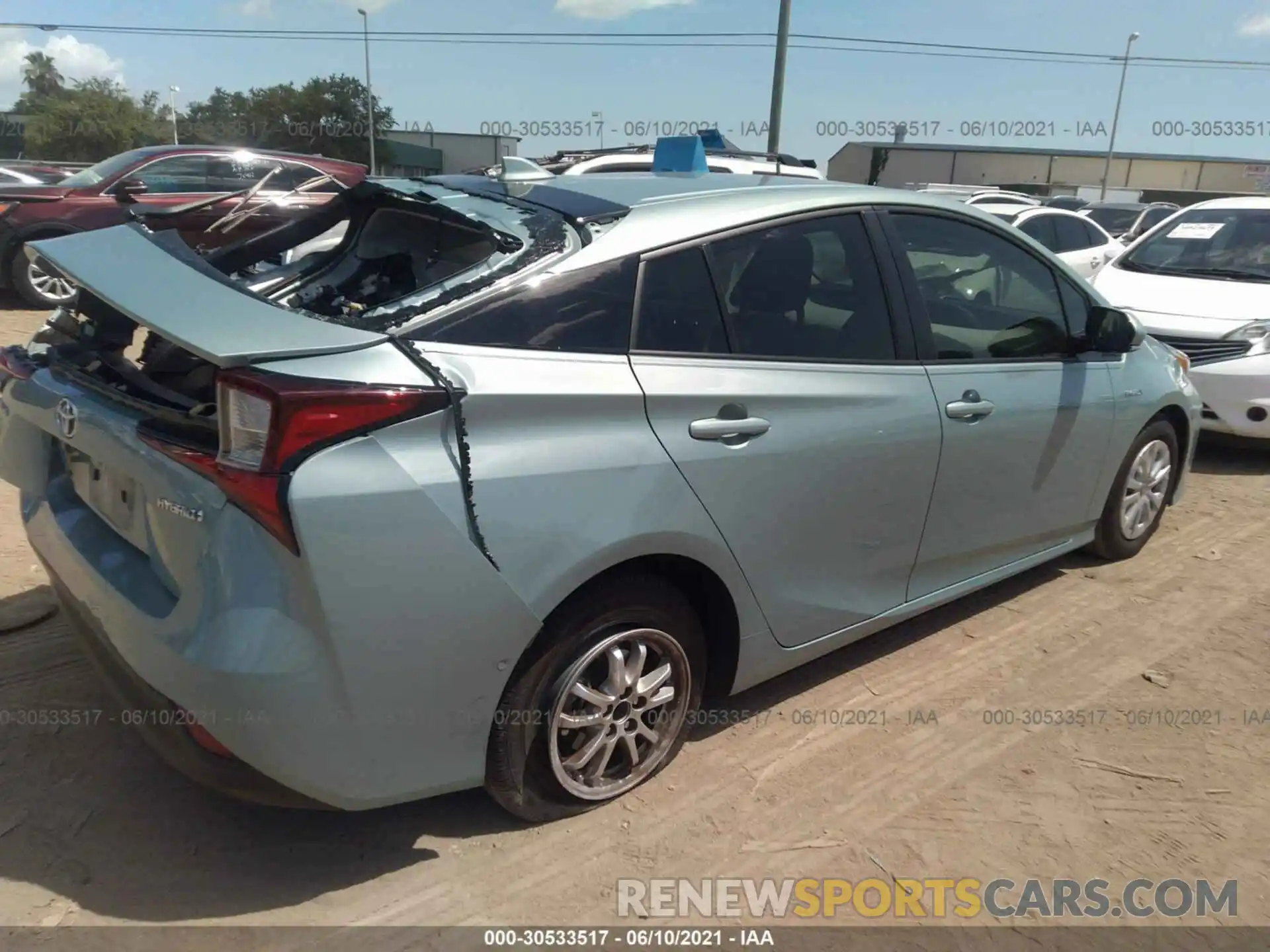 4 Photograph of a damaged car JTDKARFU2K3083226 TOYOTA PRIUS 2019