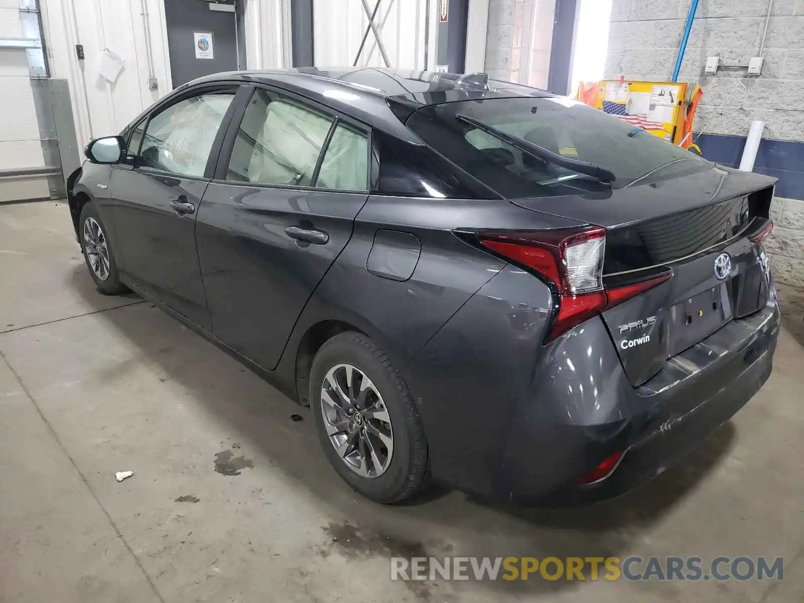 3 Фотография поврежденного автомобиля JTDKARFU2K3086000 TOYOTA PRIUS 2019