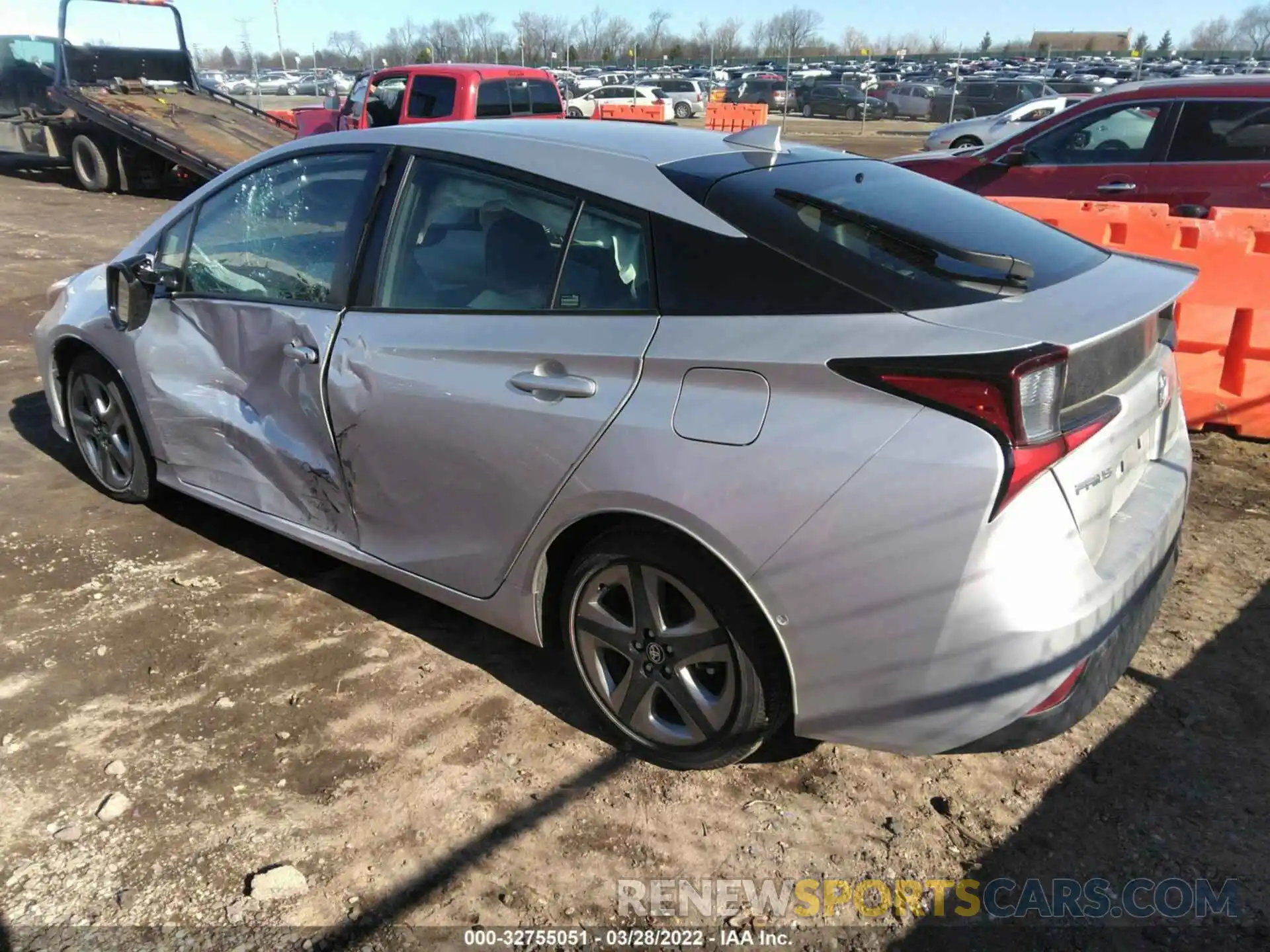 3 Фотография поврежденного автомобиля JTDKARFU2K3095781 TOYOTA PRIUS 2019