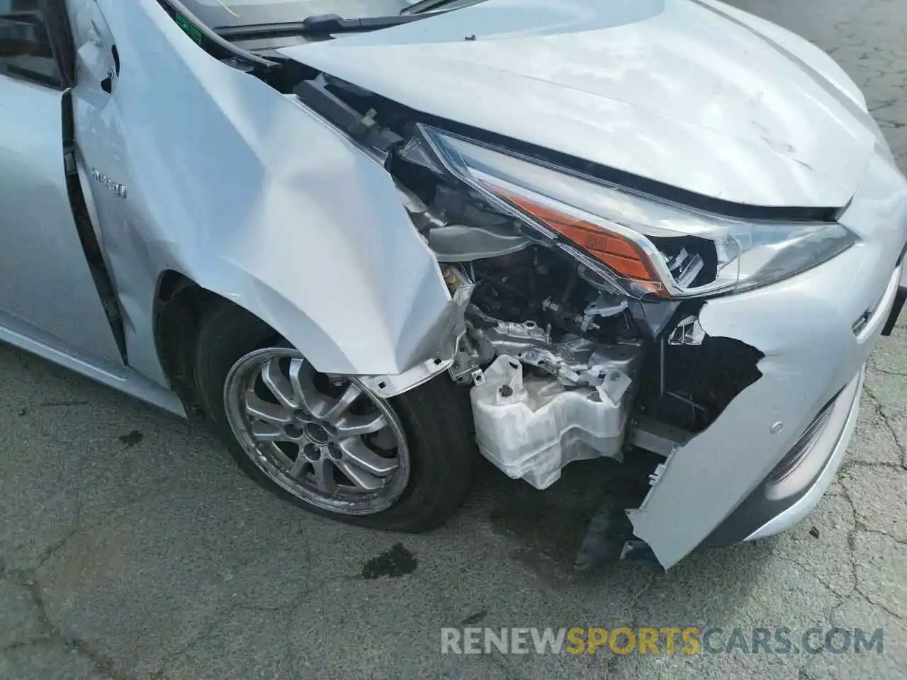 9 Photograph of a damaged car JTDKARFU2K3101417 TOYOTA PRIUS 2019